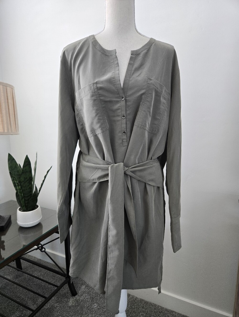 Kenneth Cole long-sleeve utility shirt dress. Size XL.